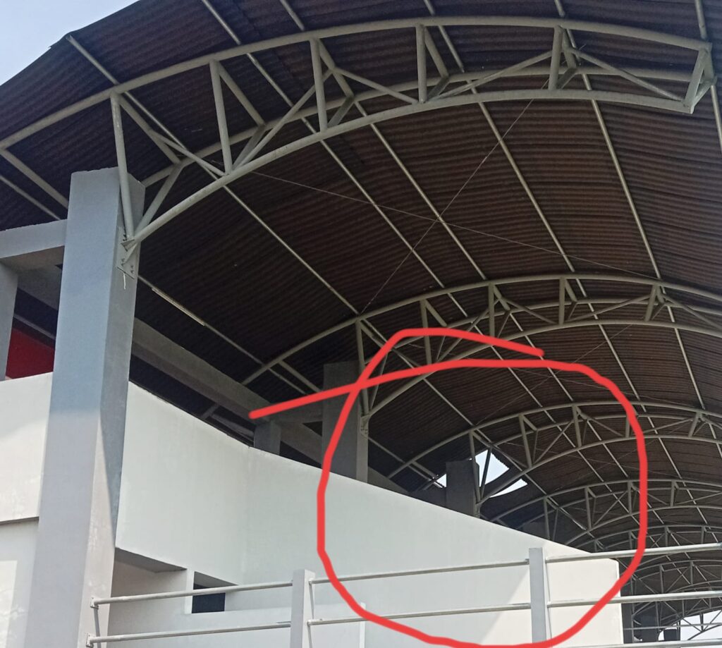 Pembangunan Stadion Mini Kelapa Dua di Kelurahan Bencongan, Kecamatan Kelapa Dua Kabupaten Tangerang Banten diduga terinfeksi virus KKN